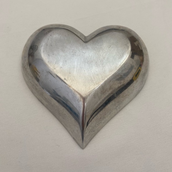 Purple Heart Shape Bowl Candy Dish Jewelry Holder - Picture 2 of 2